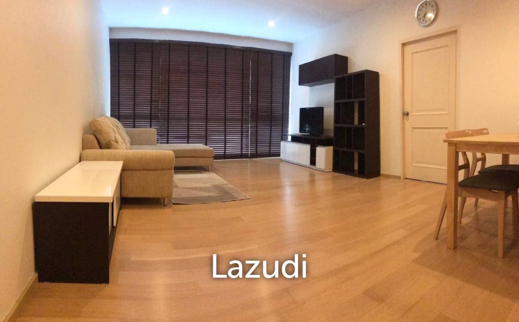 65.5 sqm modern 1 bedroom condo at Noble Reflex Phaya Thai Bangkok