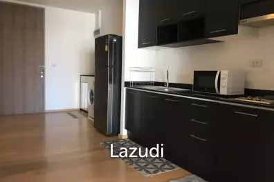 65.5 sqm modern 1 bedroom condo at Noble Reflex Phaya Thai Bangkok