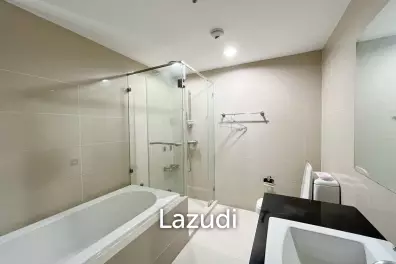 101 sqm condo on 30th floor Belle Grand Rama 9 Huai Khwang Bangkok