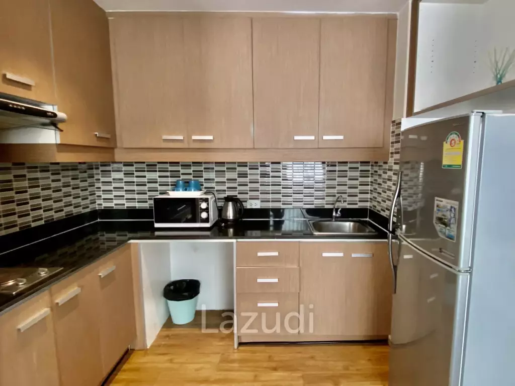 180 sqm Condo at The Lofts Yennakart in Chong Nonsi Bangkok