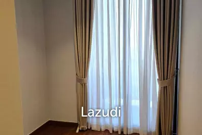 89 sqm 2 Bed Condo on 15th Floor at One Altitude Charoenkrung, Wat Phraya Krai