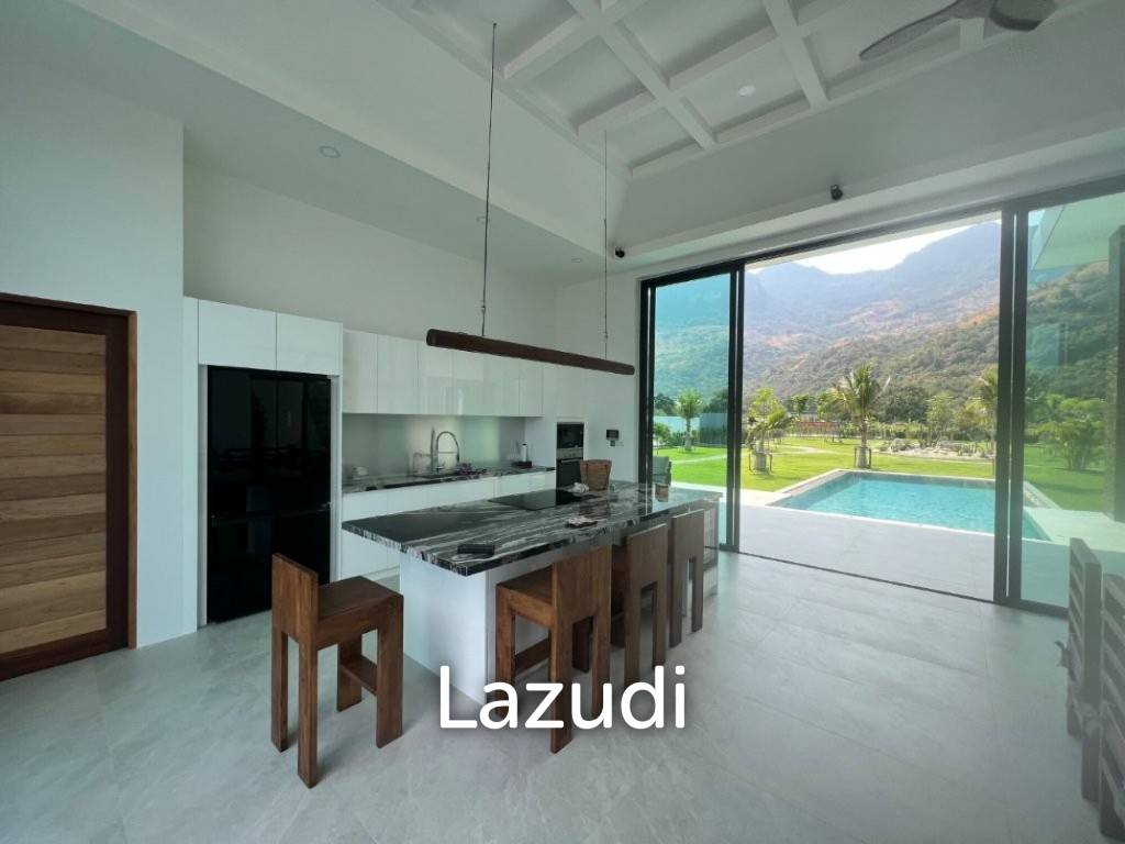 LUXURY 3 BED POOL VILLA with AMAZING GARDENS and VIEWS