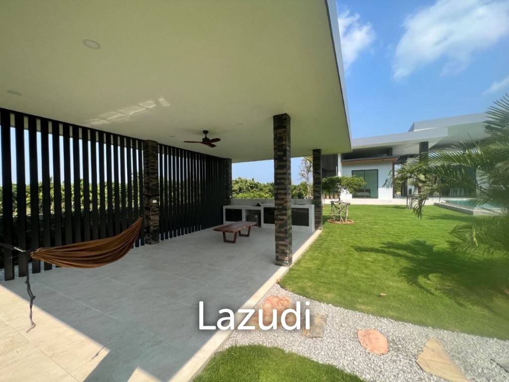 LUXURY 3 BED POOL VILLA with AMAZING GARDENS and VIEWS