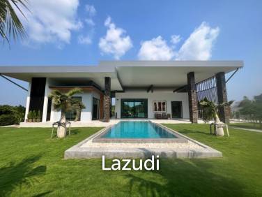 LUXURY 3 BED POOL VILLA with AMAZING GARDENS and VIEWS