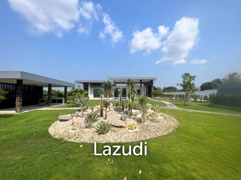 LUXURY 3 BED POOL VILLA with AMAZING GARDENS and VIEWS