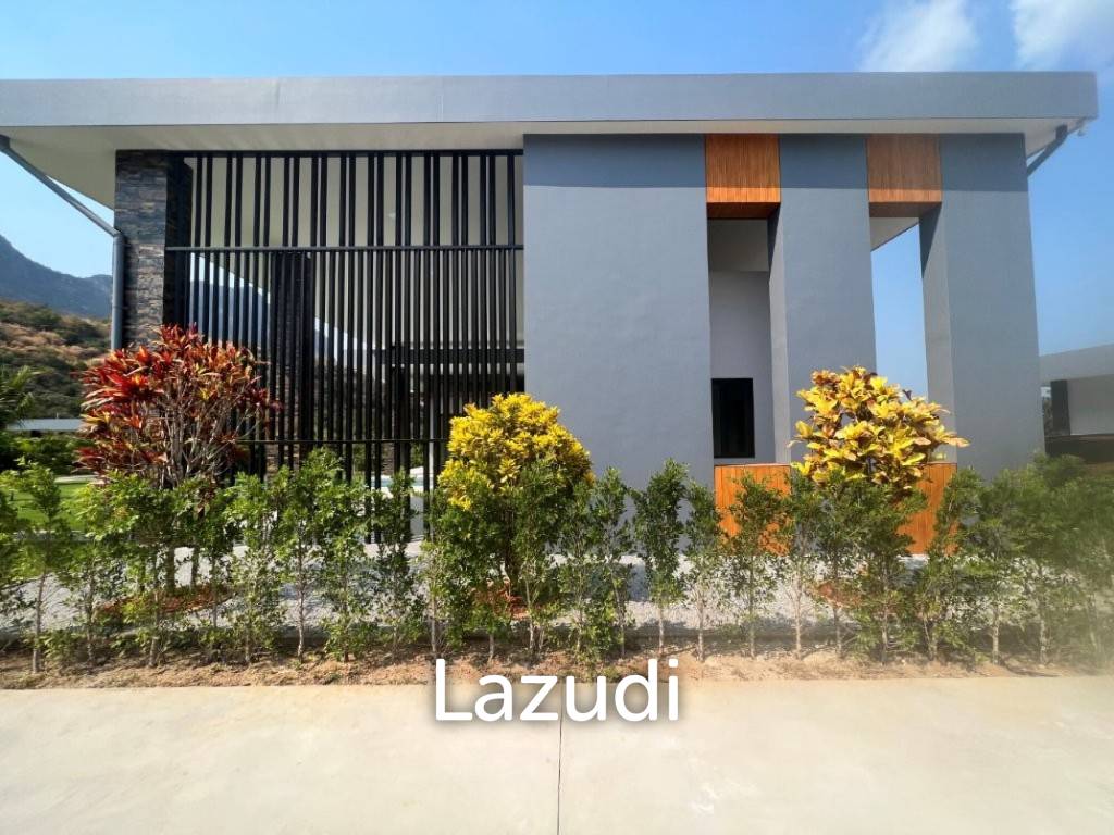 LUXURY 3 BED POOL VILLA with AMAZING GARDENS and VIEWS