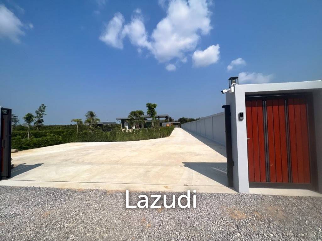 LUXURY 3 BED POOL VILLA with AMAZING GARDENS and VIEWS