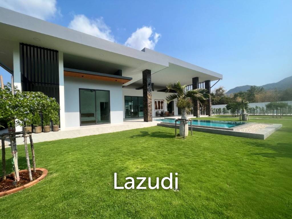 LUXURY 3 BED POOL VILLA with AMAZING GARDENS and VIEWS