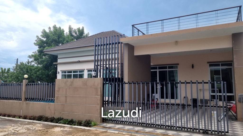 THE GRANDIO HUA HIN : Modern pool villa with rooftop terrace