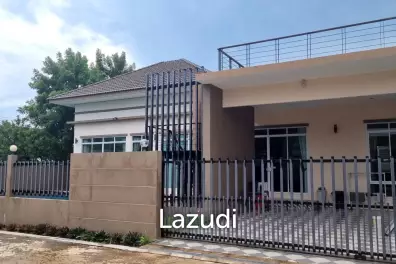 THE GRANDIO HUA HIN : Modern pool villa with rooftop terrace