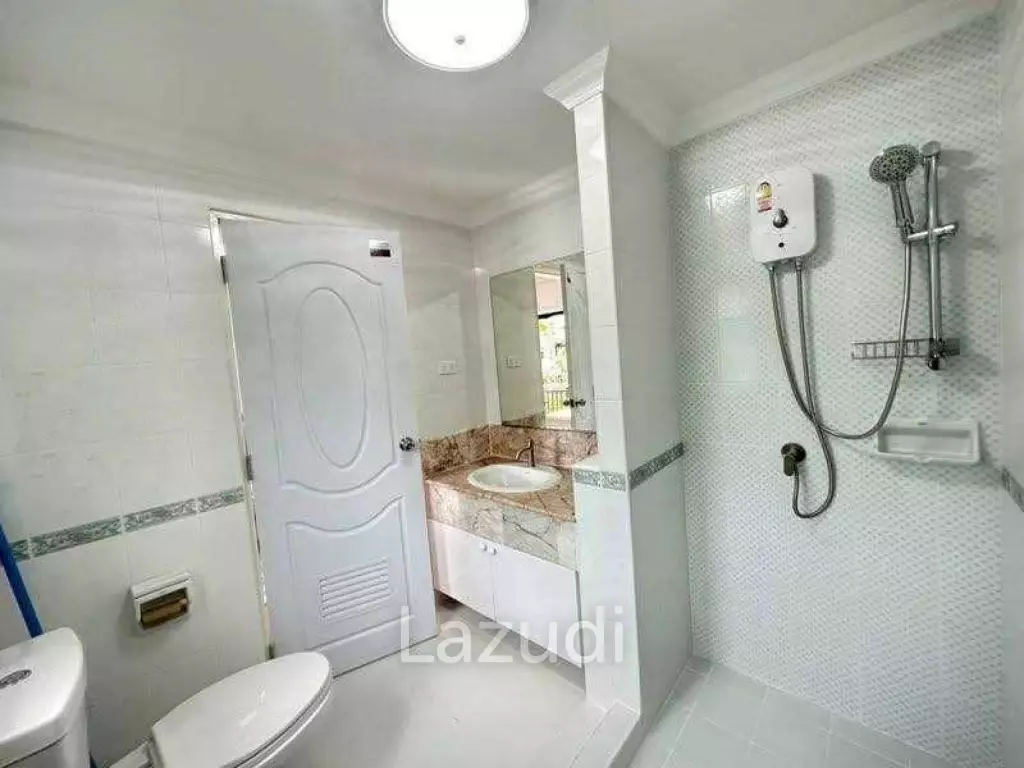 4 Bedroom 5 Bathroom 520 SQ.M. Jomtien Yacht Club 3