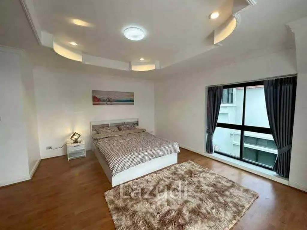 4 Bedroom 5 Bathroom 520 SQ.M. Jomtien Yacht Club 3