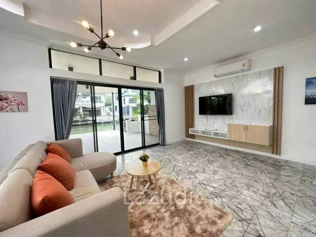 4 Bedroom 5 Bathroom 520 SQ.M. Jomtien Yacht Club 3