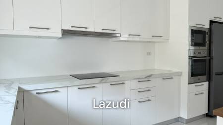 LUXURY MODERN POOL VILLA