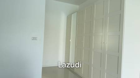 LUXURY MODERN POOL VILLA