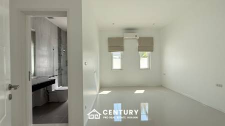 Villa Moderne avec Piscine à Vendre