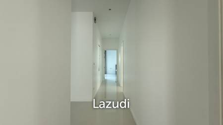 LUXURY MODERN POOL VILLA