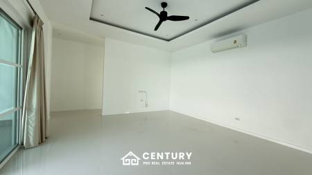 Villa Moderne avec Piscine à Vendre