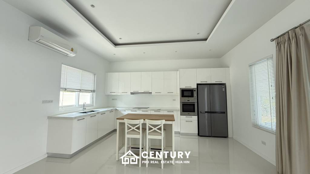 Villa Moderne avec Piscine à Vendre