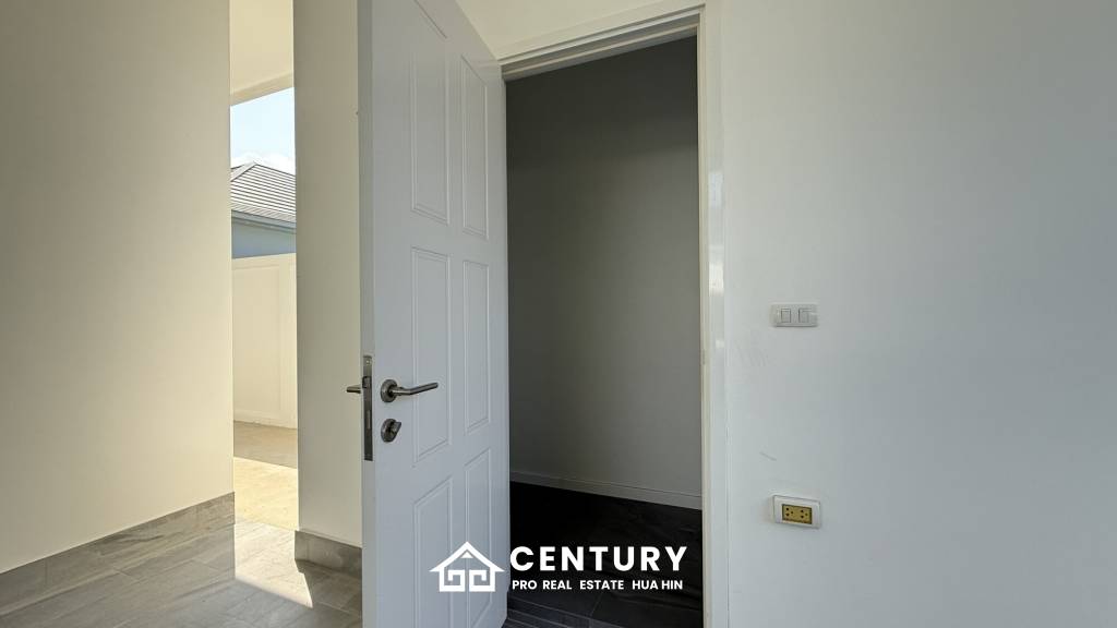 Villa Moderne avec Piscine à Vendre