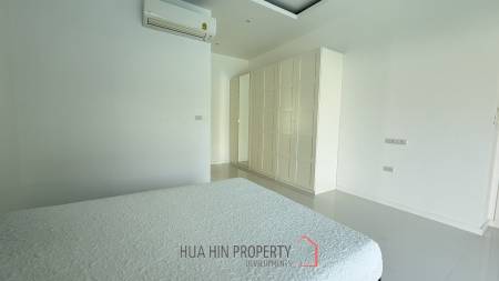 LUXURY MODERN POOL VILLA