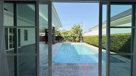 LUXURY MODERN POOL VILLA