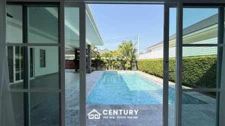 Villa Moderne avec Piscine à Vendre