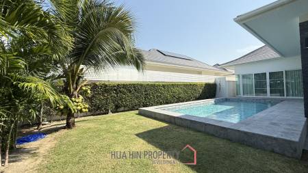 LUXURY MODERN POOL VILLA