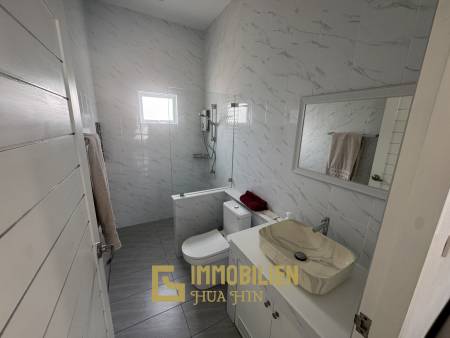 Eckhaus / 3 Schlafzimmer / KEINE Gemeinschaftskosten