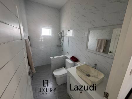 320 平方米 3 床 房子 对于 销售