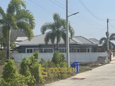 Eckhaus / 3 Schlafzimmer / KEINE Gemeinschaftskosten