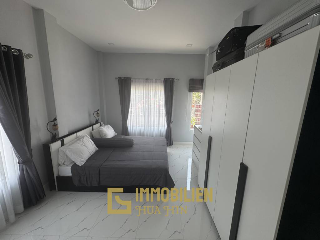 Eckhaus / 3 Schlafzimmer / KEINE Gemeinschaftskosten