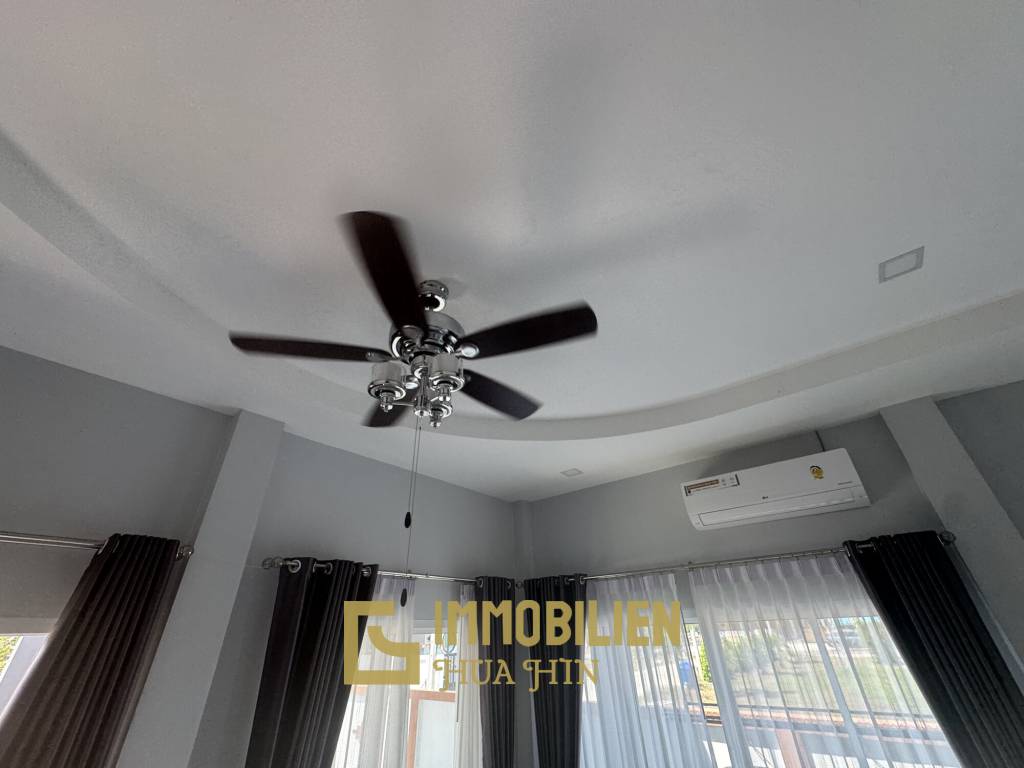 Eckhaus / 3 Schlafzimmer / KEINE Gemeinschaftskosten