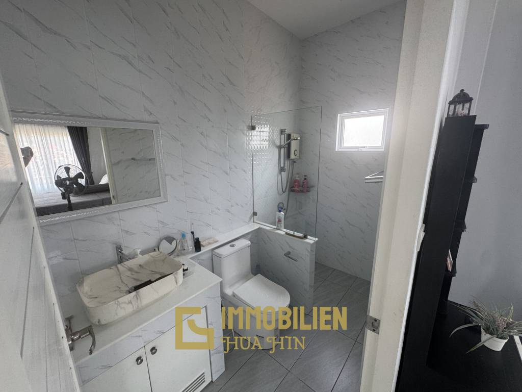 Eckhaus / 3 Schlafzimmer / KEINE Gemeinschaftskosten