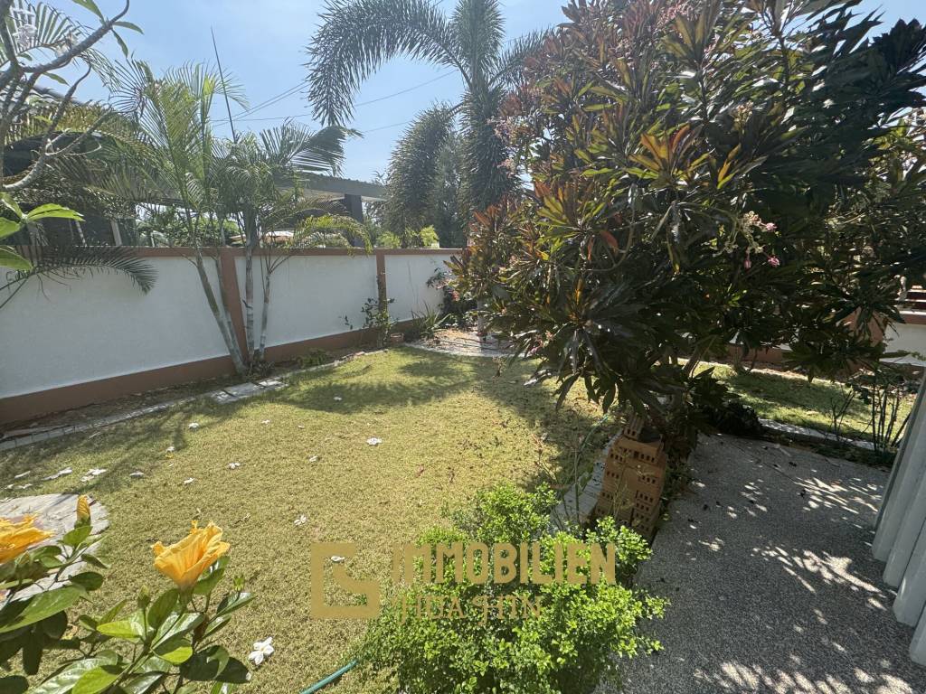 Eckhaus / 3 Schlafzimmer / KEINE Gemeinschaftskosten