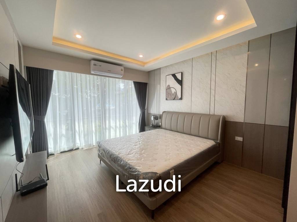 Exquisite 2-Story Modern Villa in Jomtien