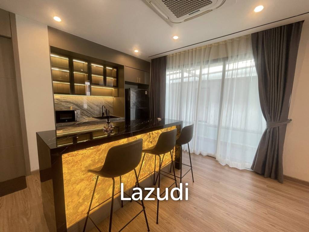 Exquisite 2-Story Modern Villa in Jomtien