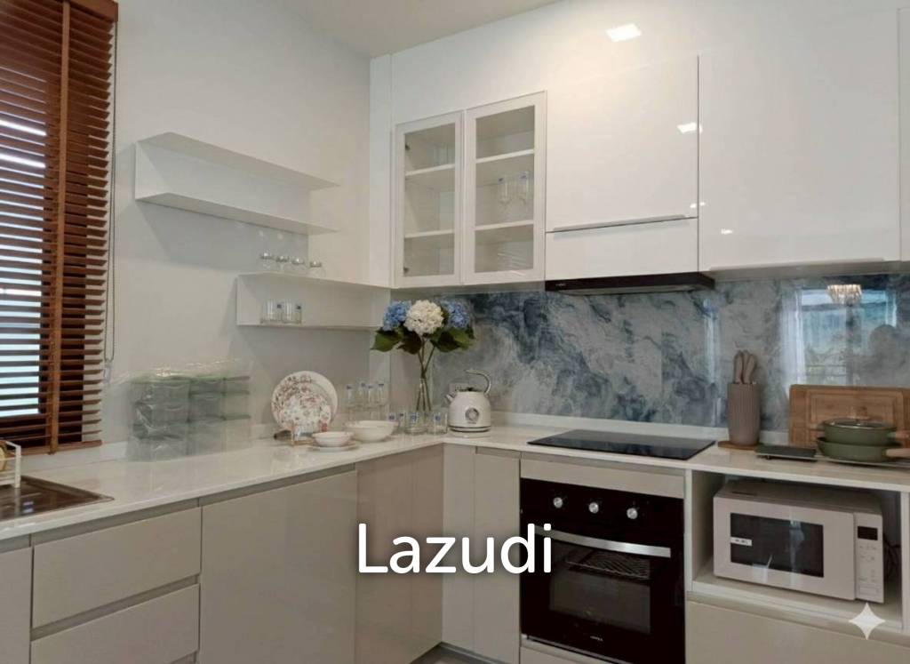 3 Bed 3 Bath 180 SQ.M. The Grand 9 By PMC