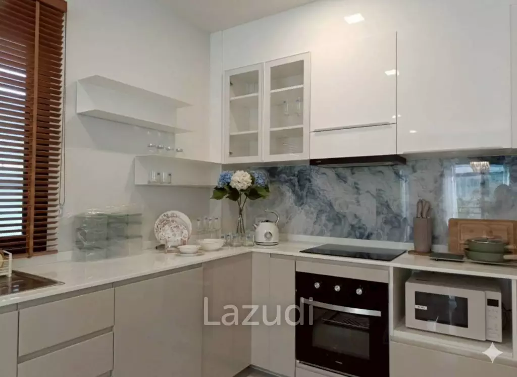 3 Bed 3 Bath 180 SQ.M. The Grand 9 By PMC