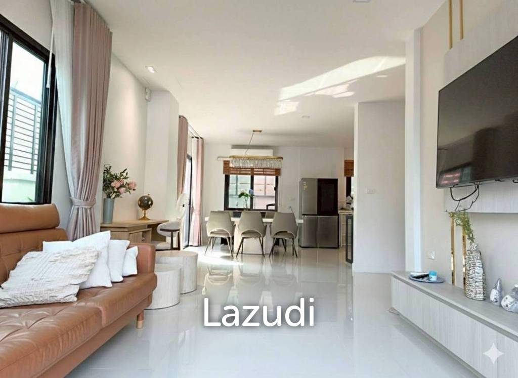 3 Bed 3 Bath 180 SQ.M. The Grand 9 By PMC