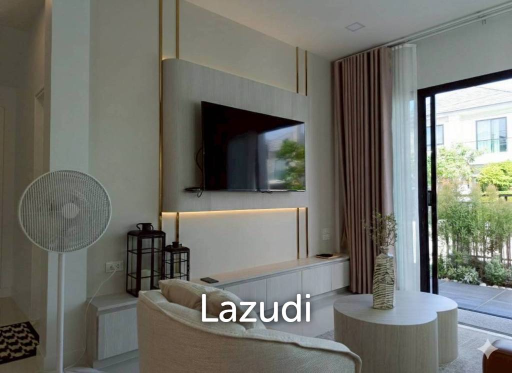 3 Bed 3 Bath 180 SQ.M. The Grand 9 By PMC