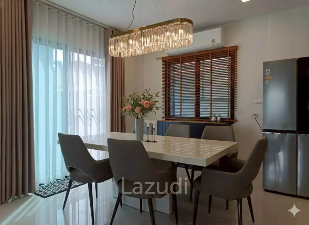 3 Bed 3 Bath 180 SQ.M. The Grand 9 By PMC