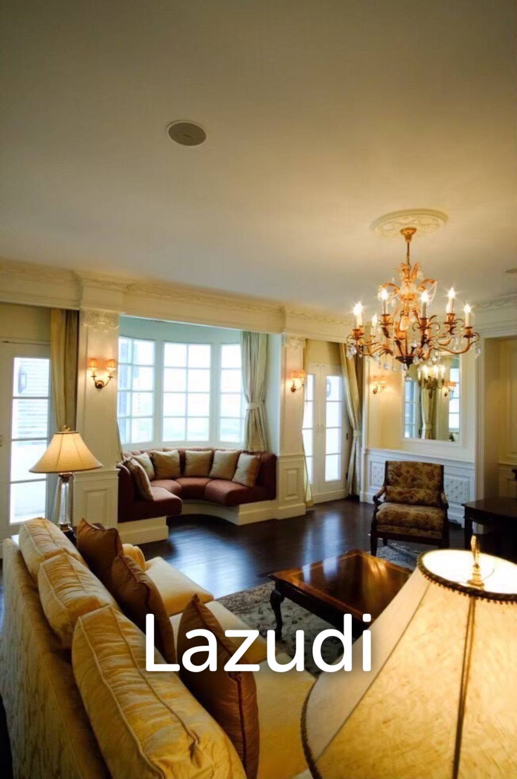 Exclusive 5-Bedroom Luxury Condo for Sale in Thong Lor, Bangkok