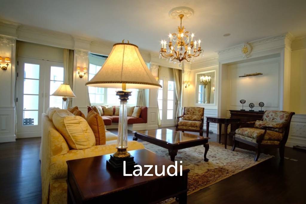 Exclusive 5-Bedroom Luxury Condo for Sale in Thong Lor, Bangkok