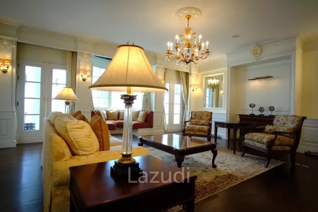 Exclusive 5-Bedroom Luxury Condo for Sale in Thong Lor, Bangkok