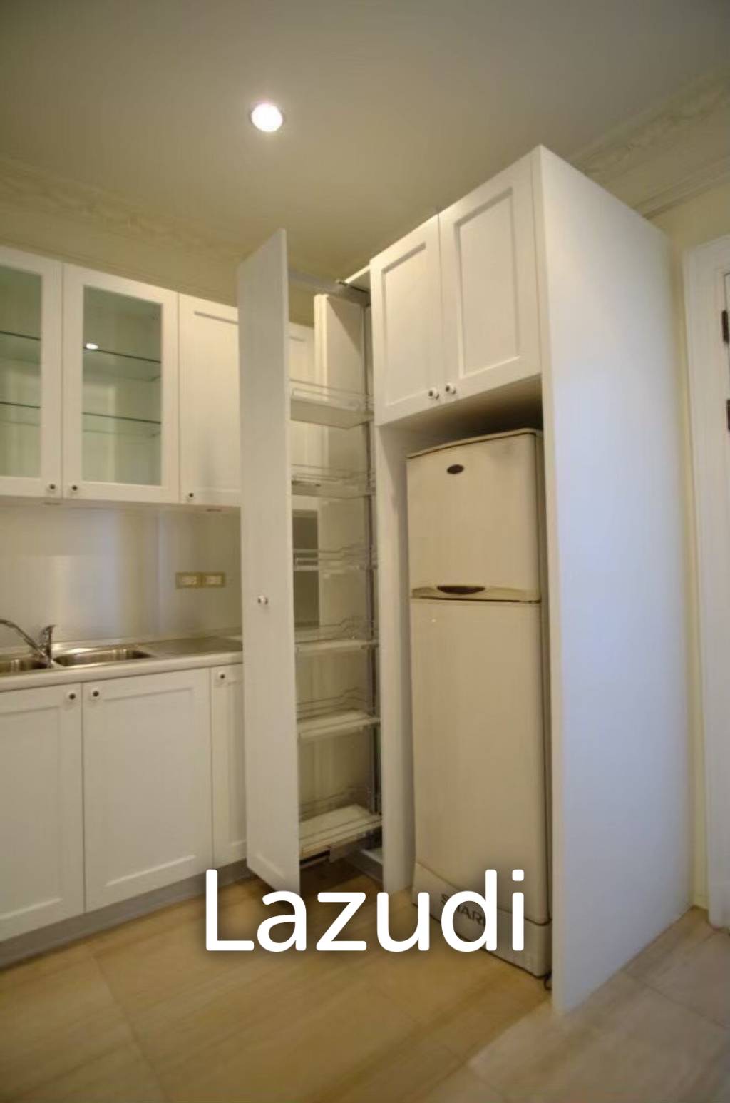 Exclusive 5-Bedroom Luxury Condo for Sale in Thong Lor, Bangkok