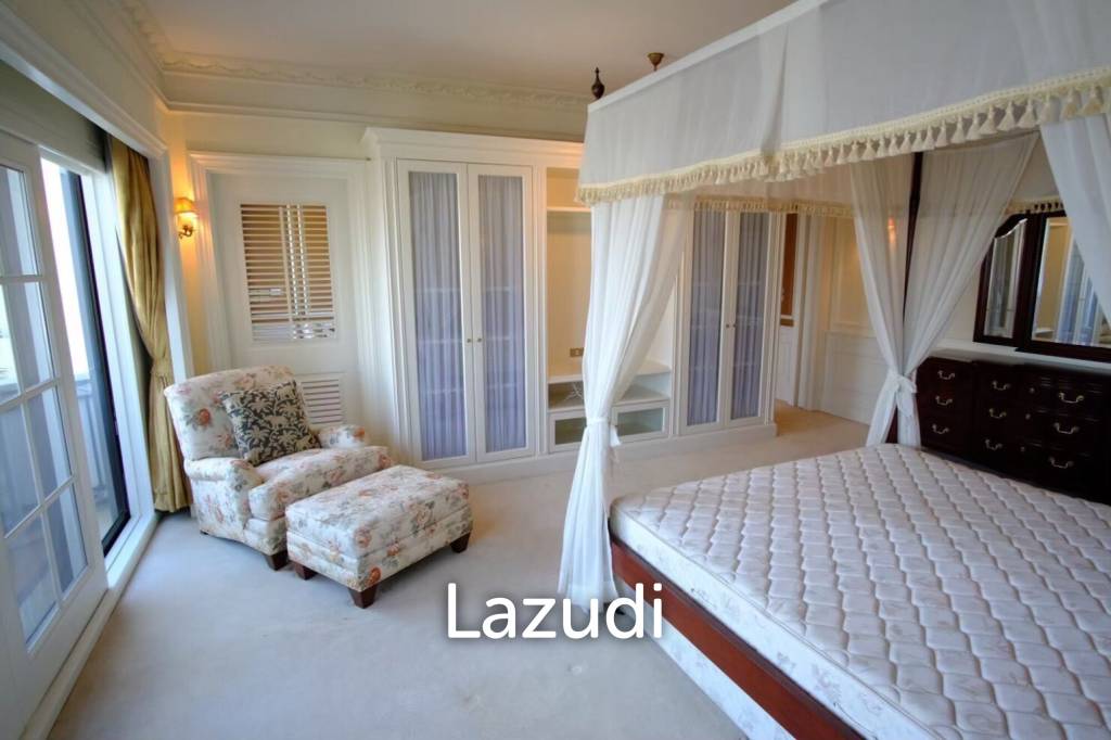 Exclusive 5-Bedroom Luxury Condo for Sale in Thong Lor, Bangkok