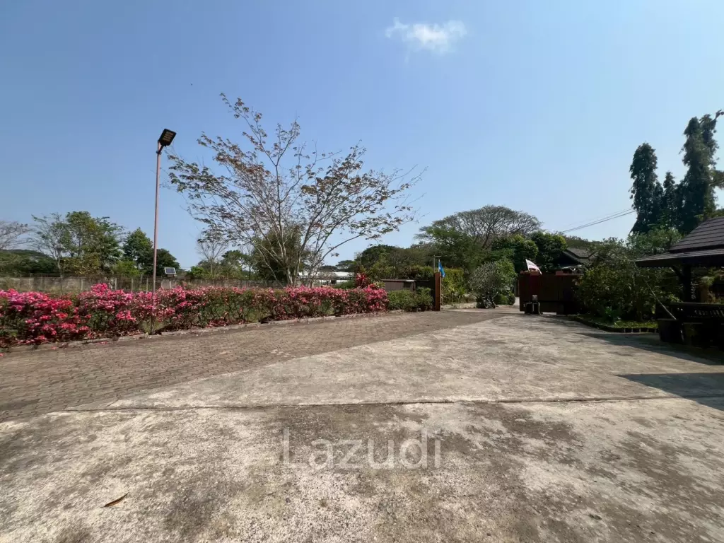 ขายบ้าน/รีสอร์ททรงไทยโมเดิร์นใกล้ตัวเมืองเชียงราย ที่ต.ริมกก