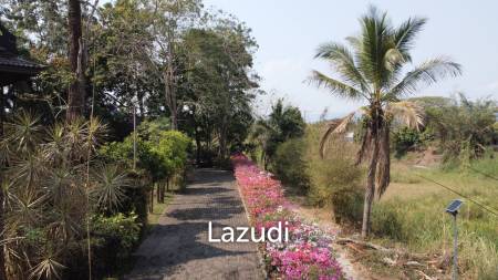 ขายบ้าน/รีสอร์ททรงไทยโมเดิร์นใกล้ตัวเมืองเชียงราย ที่ต.ริมกก