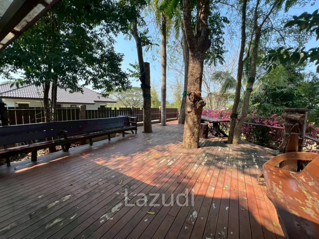 ขายบ้าน/รีสอร์ททรงไทยโมเดิร์นใกล้ตัวเมืองเชียงราย ที่ต.ริมกก